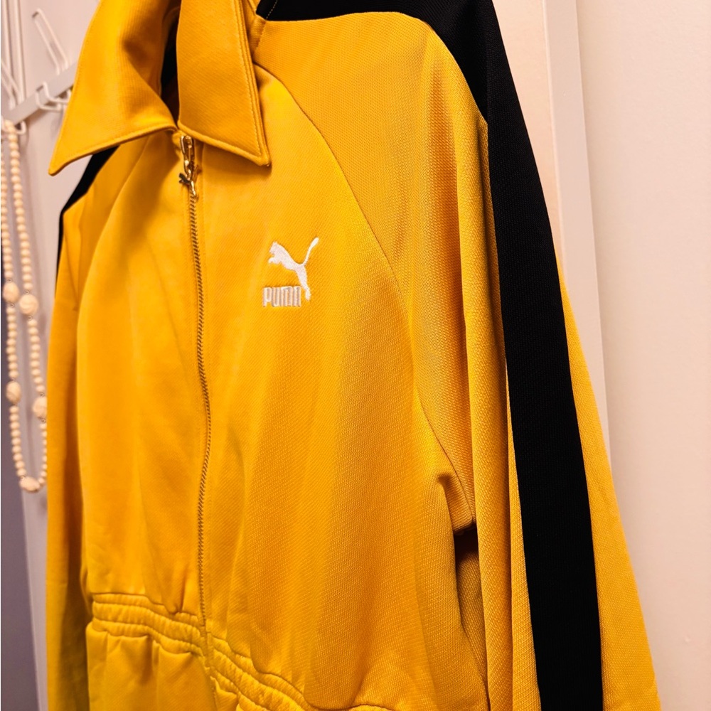 PUMA Jumper 🎾 Worn once for tennis photo shoot!
